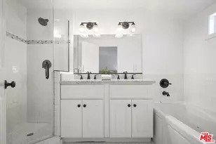 11700 Huston St, Valley Village, CA 91607 - Photo 38