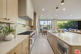 14273 Greenleaf St, Sherman Oaks, CA 91423 - Photo 22