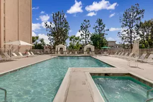 100 S Doheny Dr, Los Angeles, CA 90048 - Photo 34