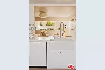 130 Marguerita Ave #13, Santa Monica, CA 90402 - Photo 22