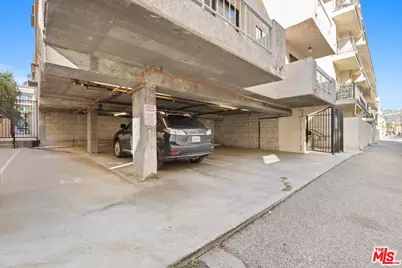 132 S Clark Dr, West Hollywood, CA 90048 - Photo 12