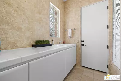 201 Loch Lomond Rd, Rancho Mirage, CA 92270 - Photo 36