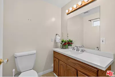 23512 Community St, West Hills, CA 91304 - Photo 28