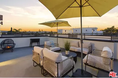 6707 N Sepulveda Blvd, Van Nuys, CA 91411 - Photo 22
