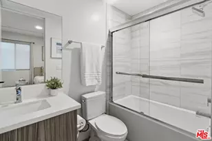 6707 N Sepulveda Blvd, Van Nuys, CA 91411 - Photo 4