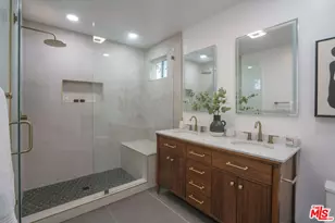 6374 Macal Pl, Los Angeles, CA 90068 - Photo 22