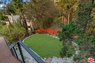 6374 Macal Pl, Los Angeles, CA 90068 - Photo 26