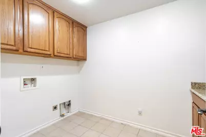 9628 Denhart Ave, California City, CA 93505 - Photo 32