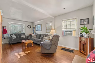 1757 Wellesley Ave, Los Angeles, CA 90025 - Photo 4