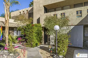 460 Bradshaw Ln, Palm Springs, CA 92262 - Photo 2