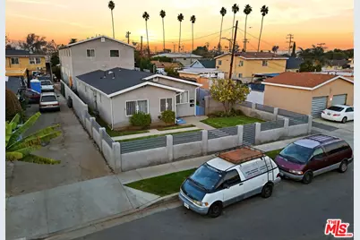 1213 W 93rd St, Los Angeles, CA 90044 - Photo 6