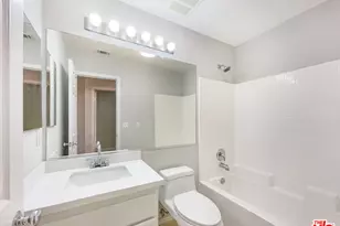 24130 Tango Dr, Valencia, CA 91354 - Photo 26