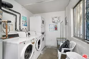 6509 Brynhurst Ave, Los Angeles, CA 90043 - Photo 30