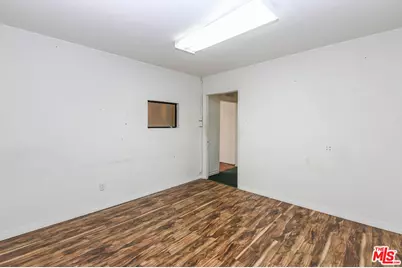 4015 W Olympic Blvd, Los Angeles, CA 90019 - Photo 18