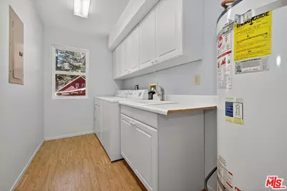 787 Ford Ln, Big Bear Lake, CA 92315 - Photo 32