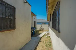 3847 W 110th St, Inglewood, CA 90303 - Photo 8