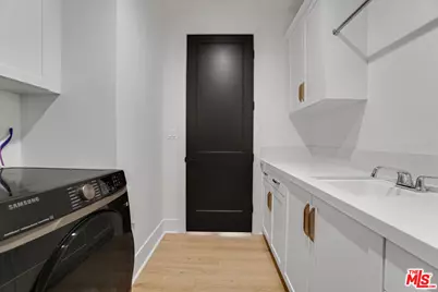 11862 N Hillsborough Ln, Porter Ranch, CA 91326 - Photo 32