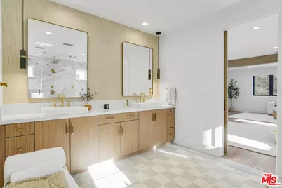 11862 N Hillsborough Ln, Porter Ranch, CA 91326 - Photo 30