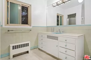 11901 W Sunset Blvd, Los Angeles, CA 90049 - Photo 30