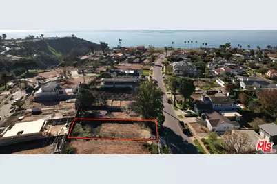 530 El Medio Ave, Pacific Palisades, CA 90272 - Photo 1