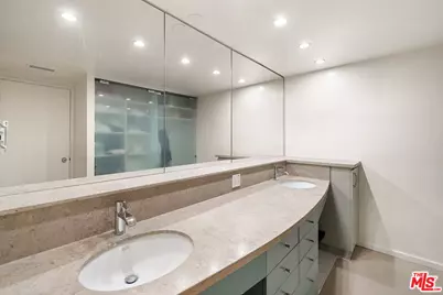 535 Ocean Ave #5C, Santa Monica, CA 90402 - Photo 22
