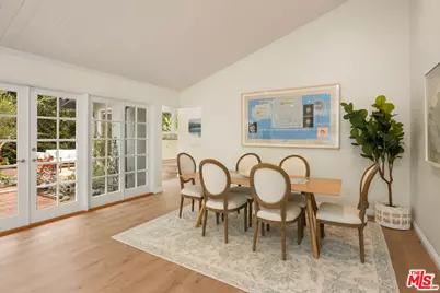 30604 Sicomoro Dr, Malibu, CA 90265 - Photo 4