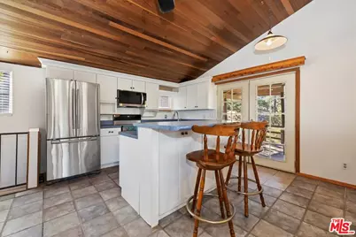 6302 Spruce Ave, Angeles Oaks, CA 92305 - Photo 28