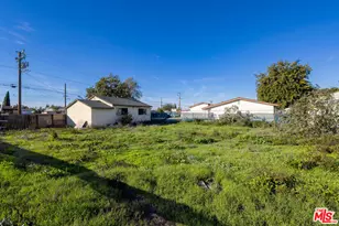 1230 S Wilmington Ave, Compton, CA 90220 - Photo 28