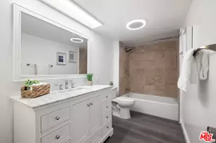 2700 Cahuenga Blvd, Los Angeles, CA 90068 - Photo 24