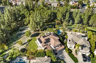 24310 Belford Ct, West Hills, CA 91307 - Photo 4
