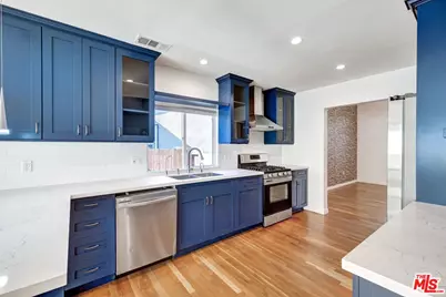 5400 W 82nd St, Los Angeles, CA 90045 - Photo 18