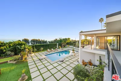 6320 Via Cataldo St, Malibu, CA 90265 - Photo 14