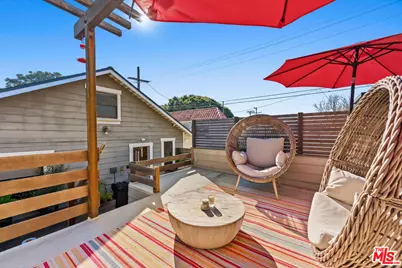 107 Clubhouse Ave, Venice, CA 90291 - Photo 26