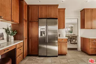 5124 S Corning Ave, Los Angeles, CA 90056 - Photo 12