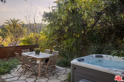 5049 San Rafael Ave, Los Angeles, CA 90042 - Photo 28