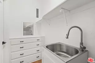 511 N Hobart Blvd, Los Angeles, CA 90004 - Photo 14