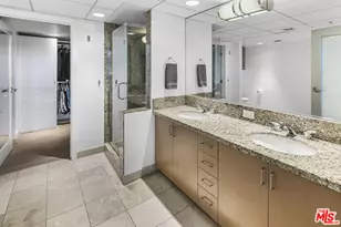 13700 Marina Pointe Dr, Marina del Rey, CA 90292 - Photo 26