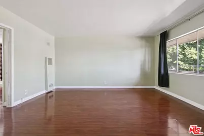 1317 Wilcox Ave #B, Los Angeles, CA 90028 - Photo 2