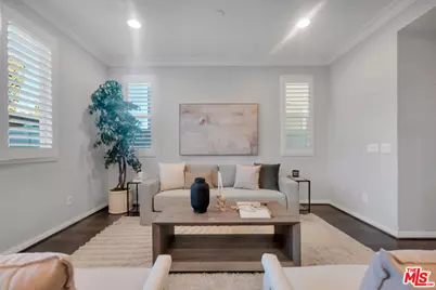 20051 Lila Pl, Winnetka, CA 91306 - Photo 2