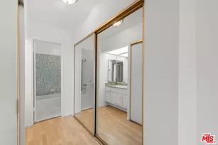 1300 Midvale Ave, Los Angeles, CA 90024 - Photo 26