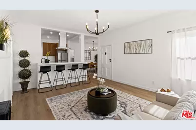 8018 S New Hampshire Ave, Los Angeles, CA 90044 - Photo 6