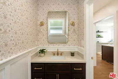 5103 Parkglen Ave, Los Angeles, CA 90043 - Photo 18