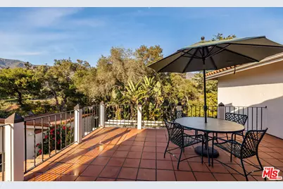 937 Arcady Rd, Santa Barbara, CA 93108 - Photo 22