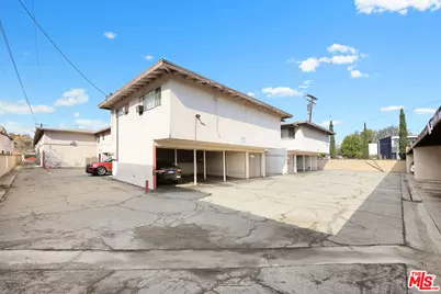 524 N Poplar Ave, Montebello, CA 90640 - Photo 22
