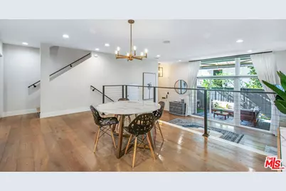 5326 Fairview Blvd #3, Los Angeles, CA 90056 - Photo 12