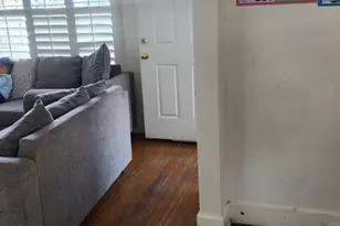 742 E 84th Pl, Los Angeles, CA 90001 - Photo 6