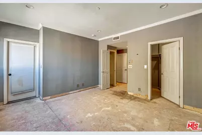 621 E Olive Ave #106, Burbank, CA 91501 - Photo 26