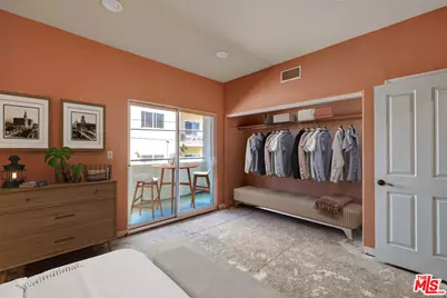 621 E Olive Ave #106, Burbank, CA 91501 - Photo 30