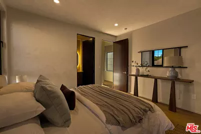 923 Milwood Ave, Venice, CA 90291 - Photo 32