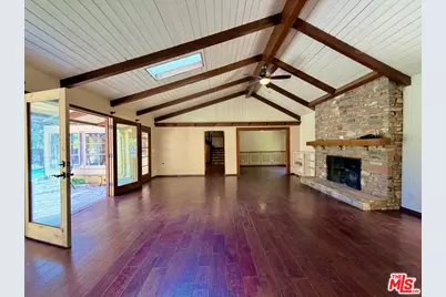 5952 Lubao Ave, Woodland Hills, CA 91367 - Photo 16